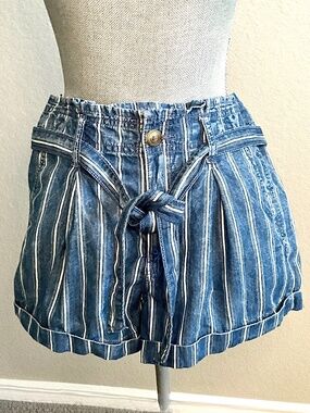 American Eagle Paperbag Denim Jean Shorts High Rise Tie Belt Striped Size 6